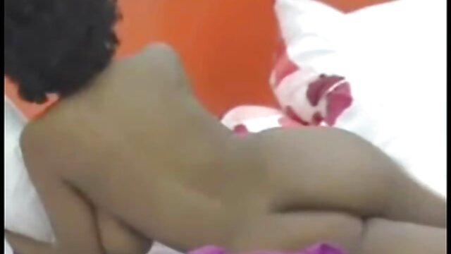 HD :  Ingvera meitene ar seksīgu augumu Kandi Kvina tiek izdrāzta ārā Filmu klipi 